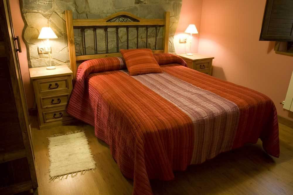 Tia Maria Bed and Breakfast Cerredo Exteriör bild